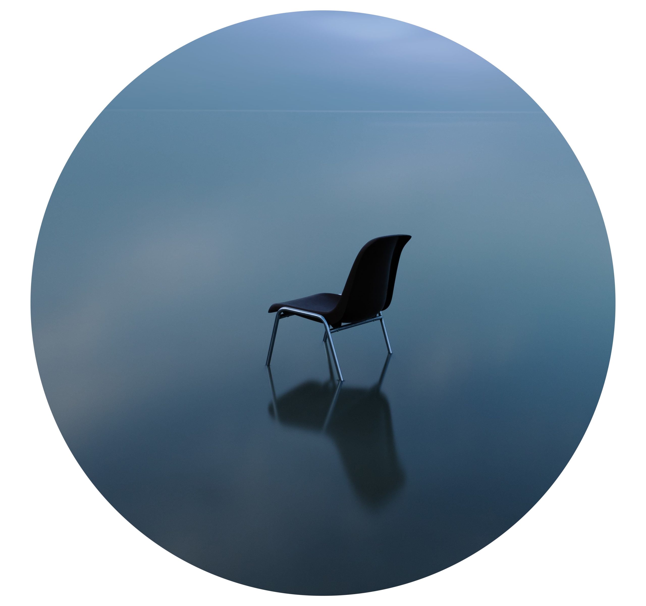 Silla solitaria sobre fondo azul